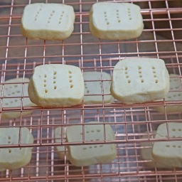 Simple Shortbread Cookies
